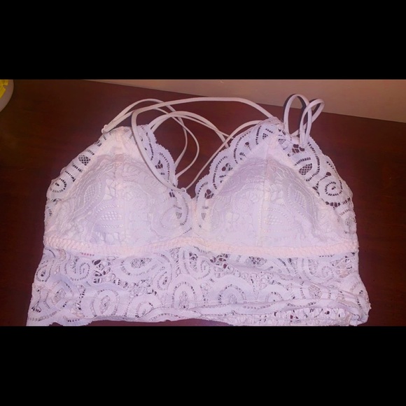 2 VS Pink Bralette Bundle! (XS) 🖤🤍 - Picture 1 of 5
